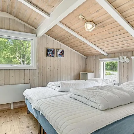 Semesterbostad Lovely In With Sauna *